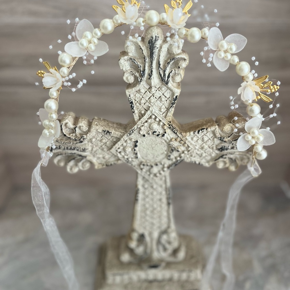 Elegant Decorative Cross with Pearl and Floral Accents